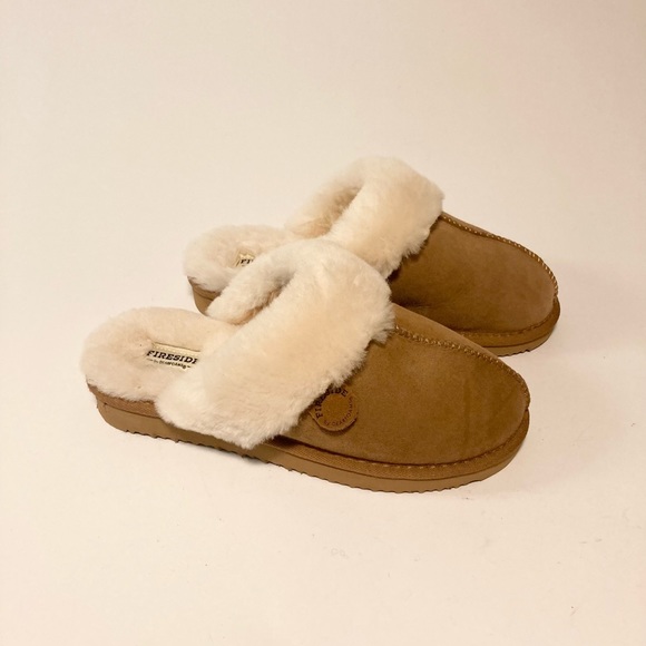 Fireside Tan White Sheepskin Leather Winter Slippers size 9.5 - Picture 1 of 15